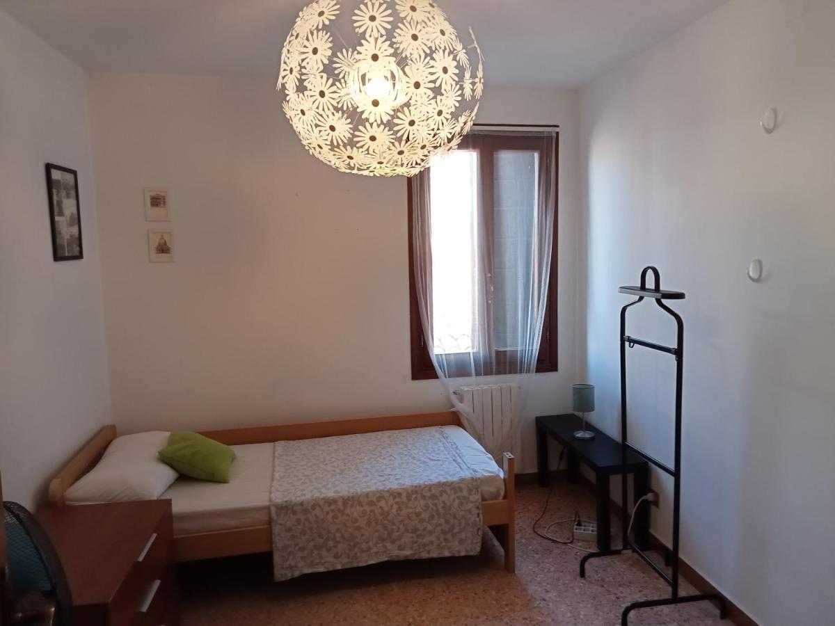 Hotel Two Steps From Rialto Venedig Exterior foto