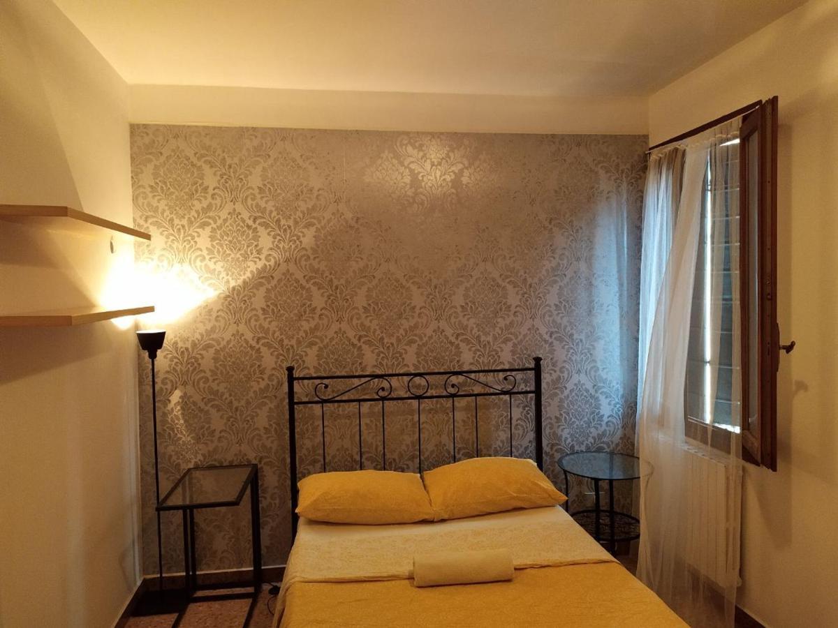 Hotel Two Steps From Rialto Venedig Exterior foto