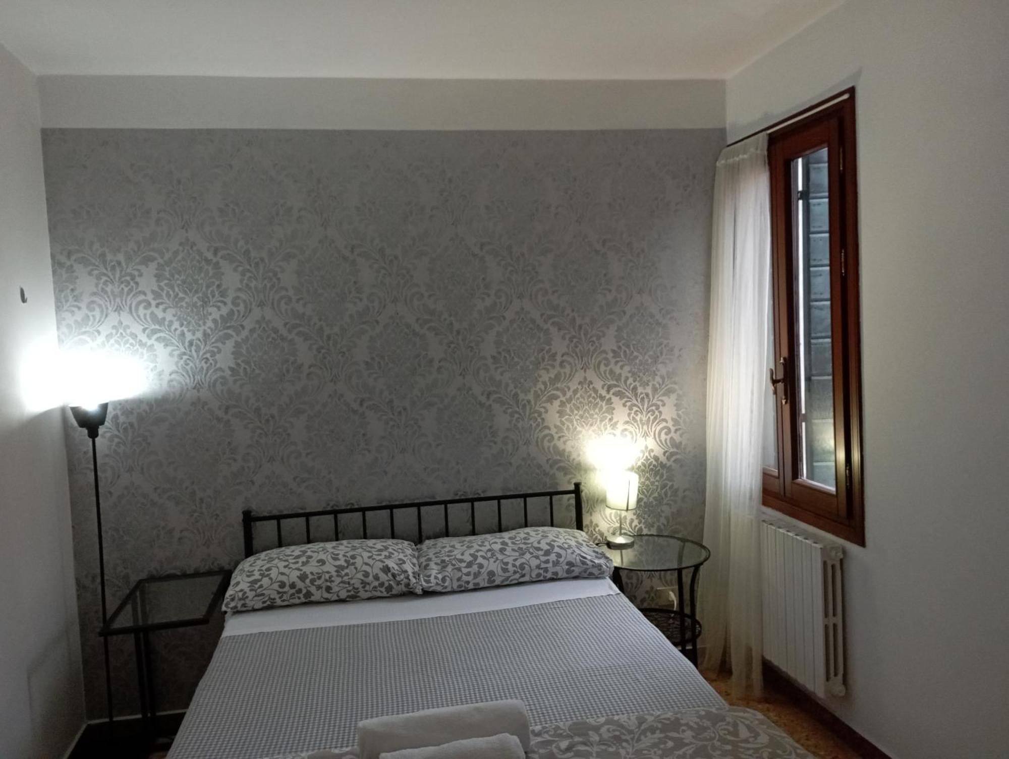 Hotel Two Steps From Rialto Venedig Exterior foto